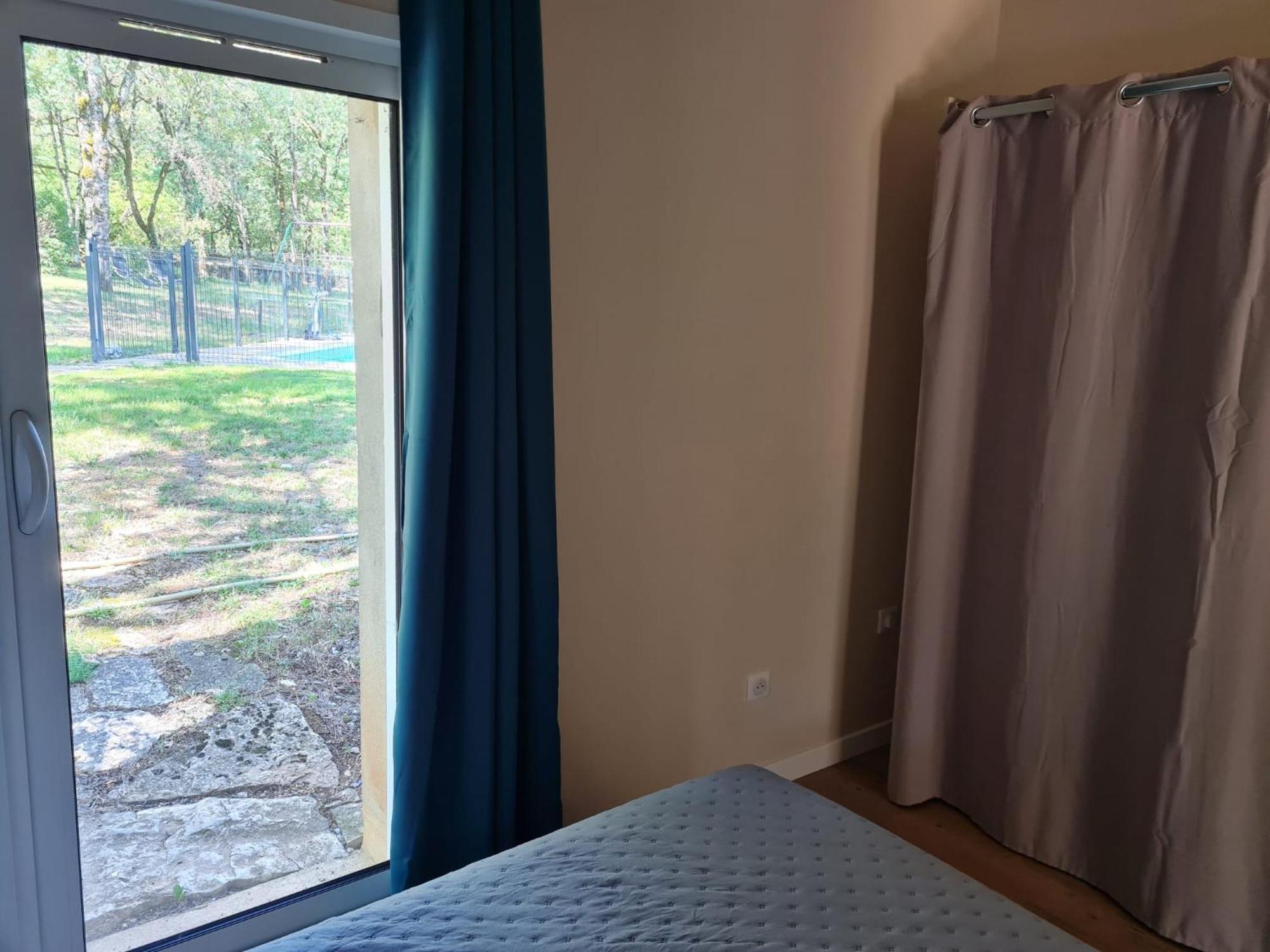 Le Domaine De La Claire Fontaine Gites -Chambres D'Hotes Montvalent Exterior foto